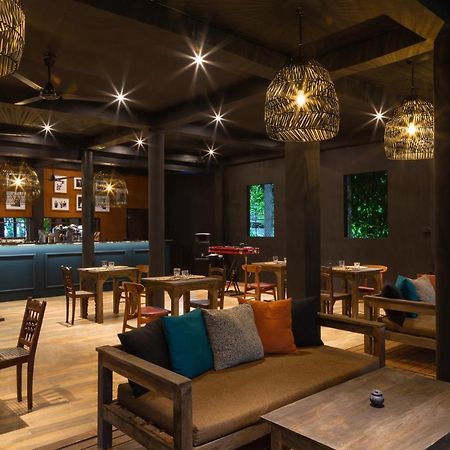Hôtel Locale à Weligama Extérieur photo